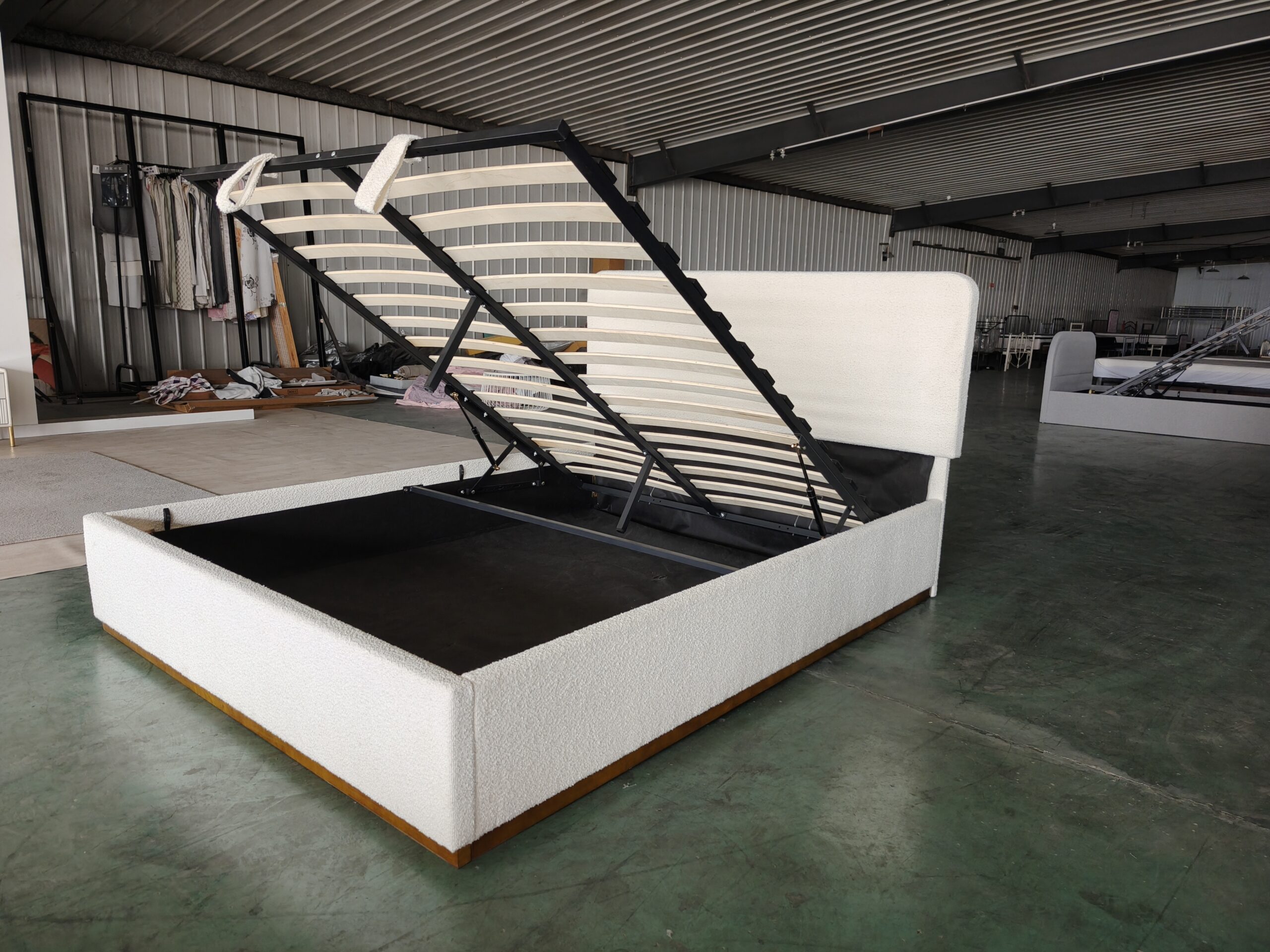 China bed supplier sourcing tips