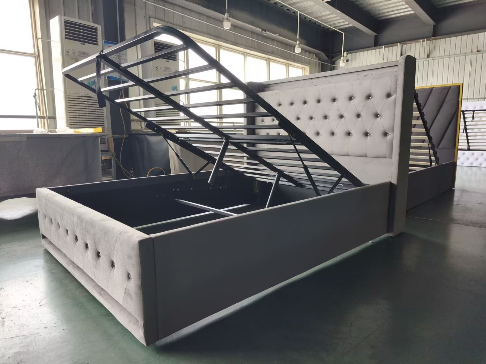 Upholstery Bed