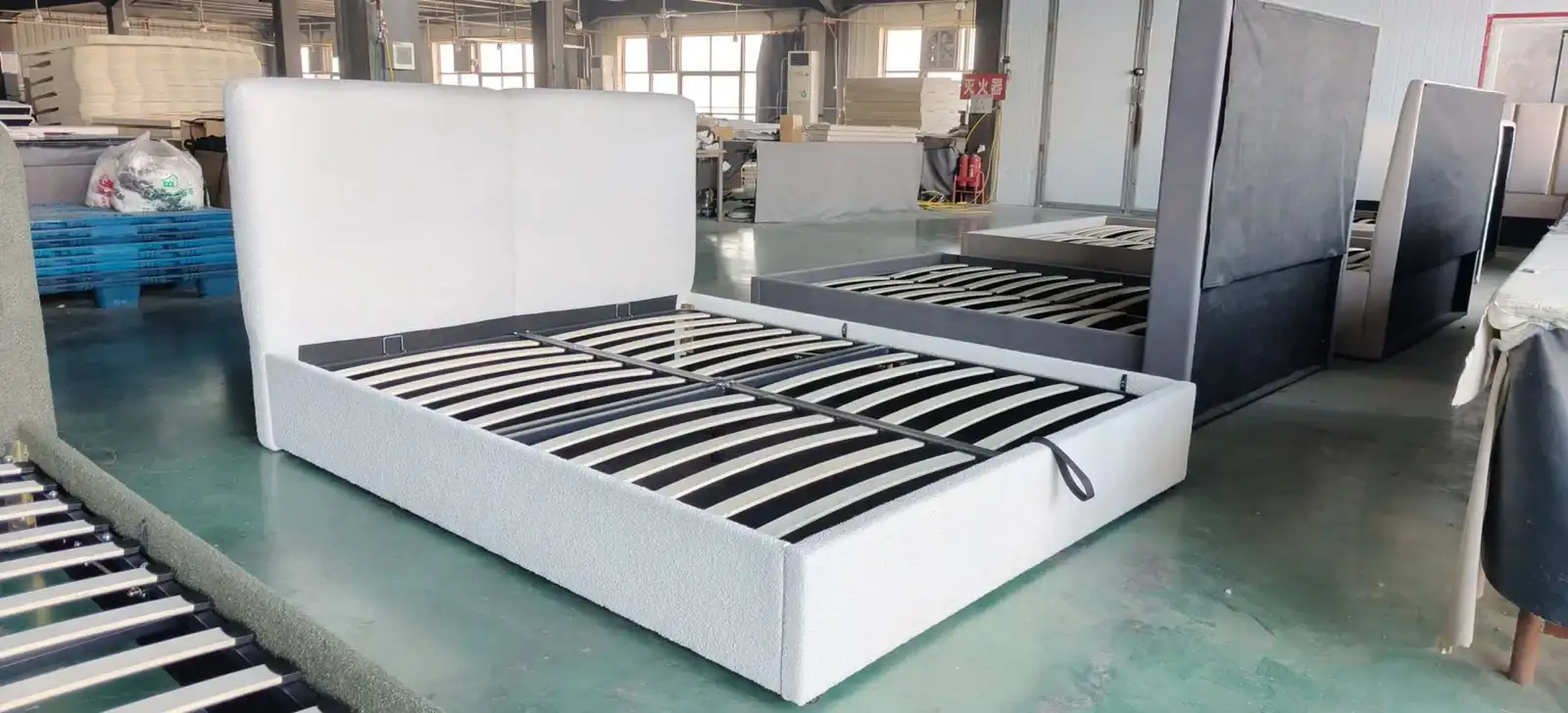 China Bed Frame Manufacturer Production