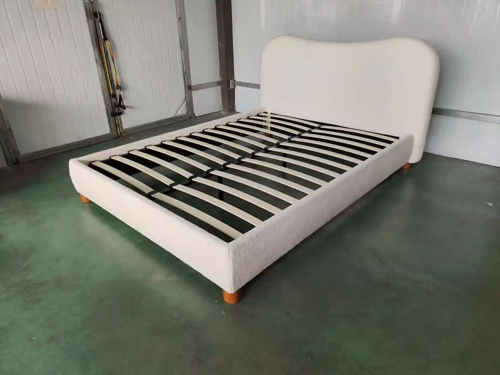 Boucle Bed with Gas Lifting