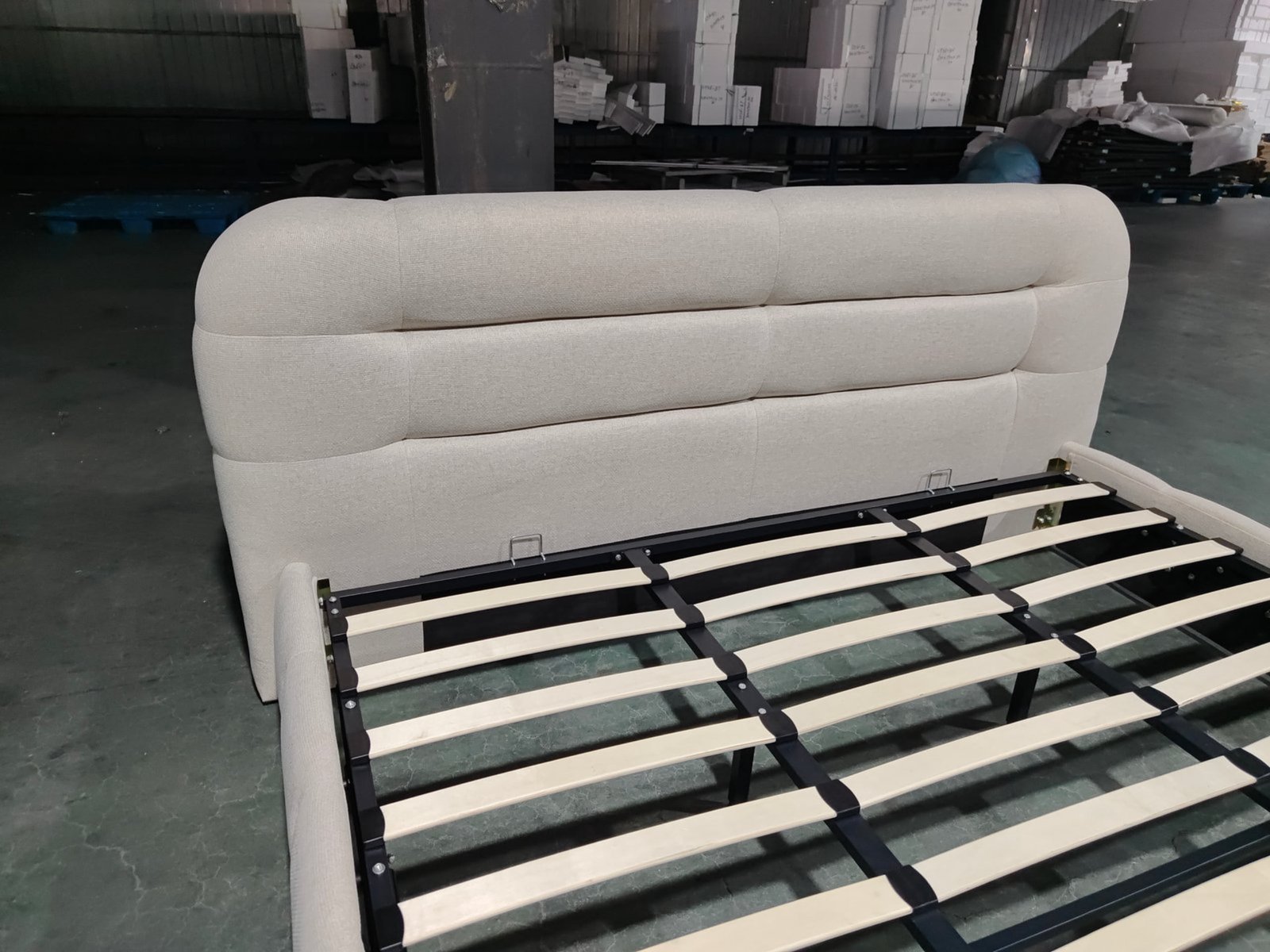 Rounded-Channel Gas Lift Storage Bed image 6