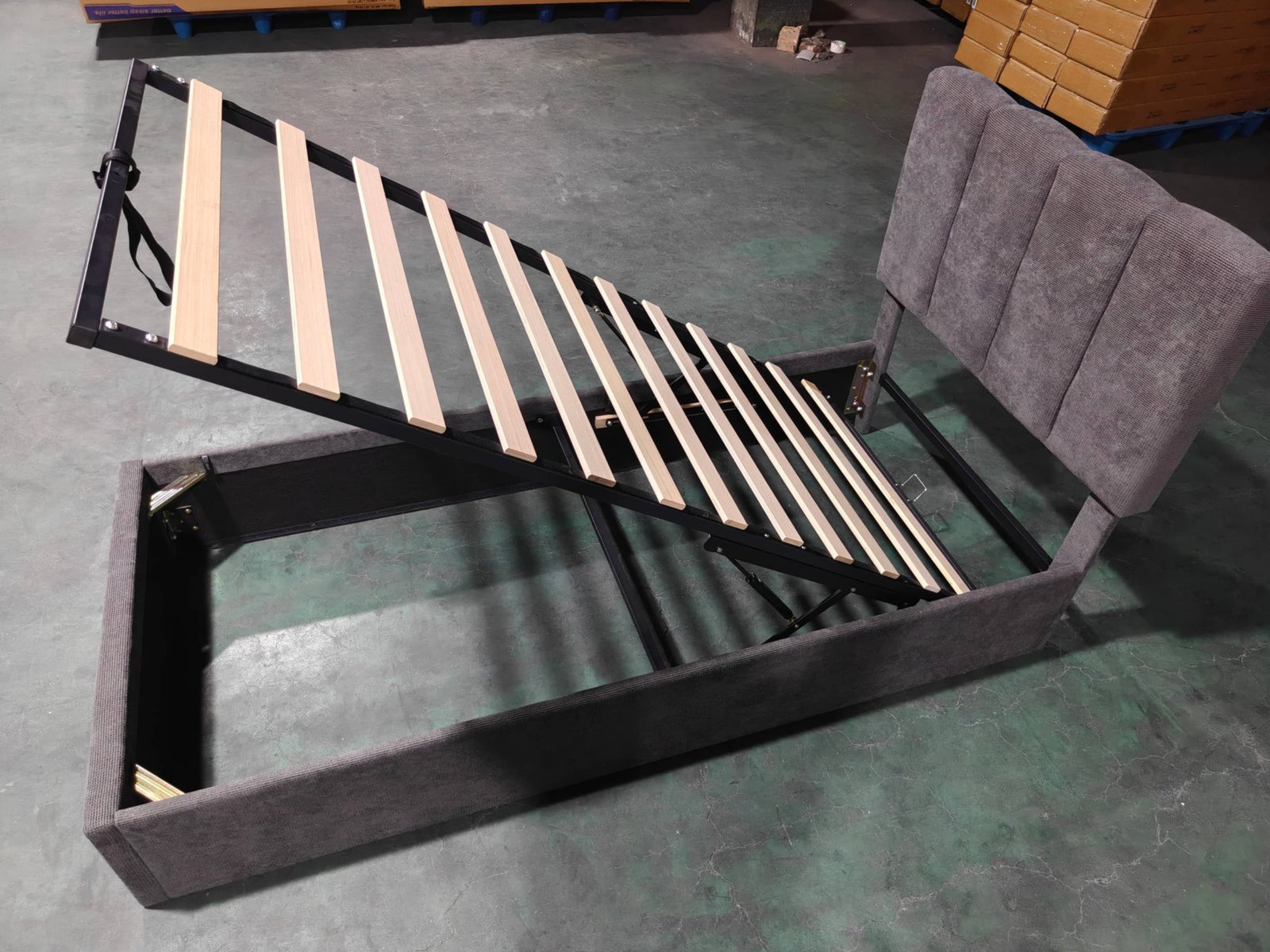 Wide-Channel Adjustable Gas Lift Storage Bed image 4