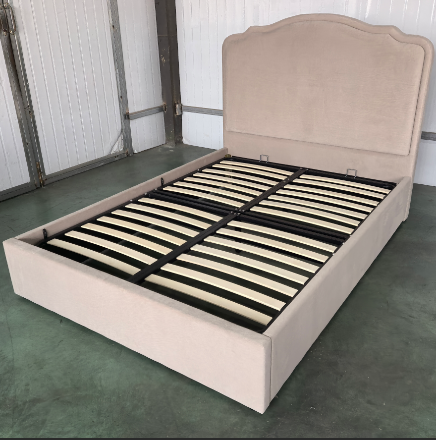 Scalloped Wing Gas Lift Storage Bed image 7
