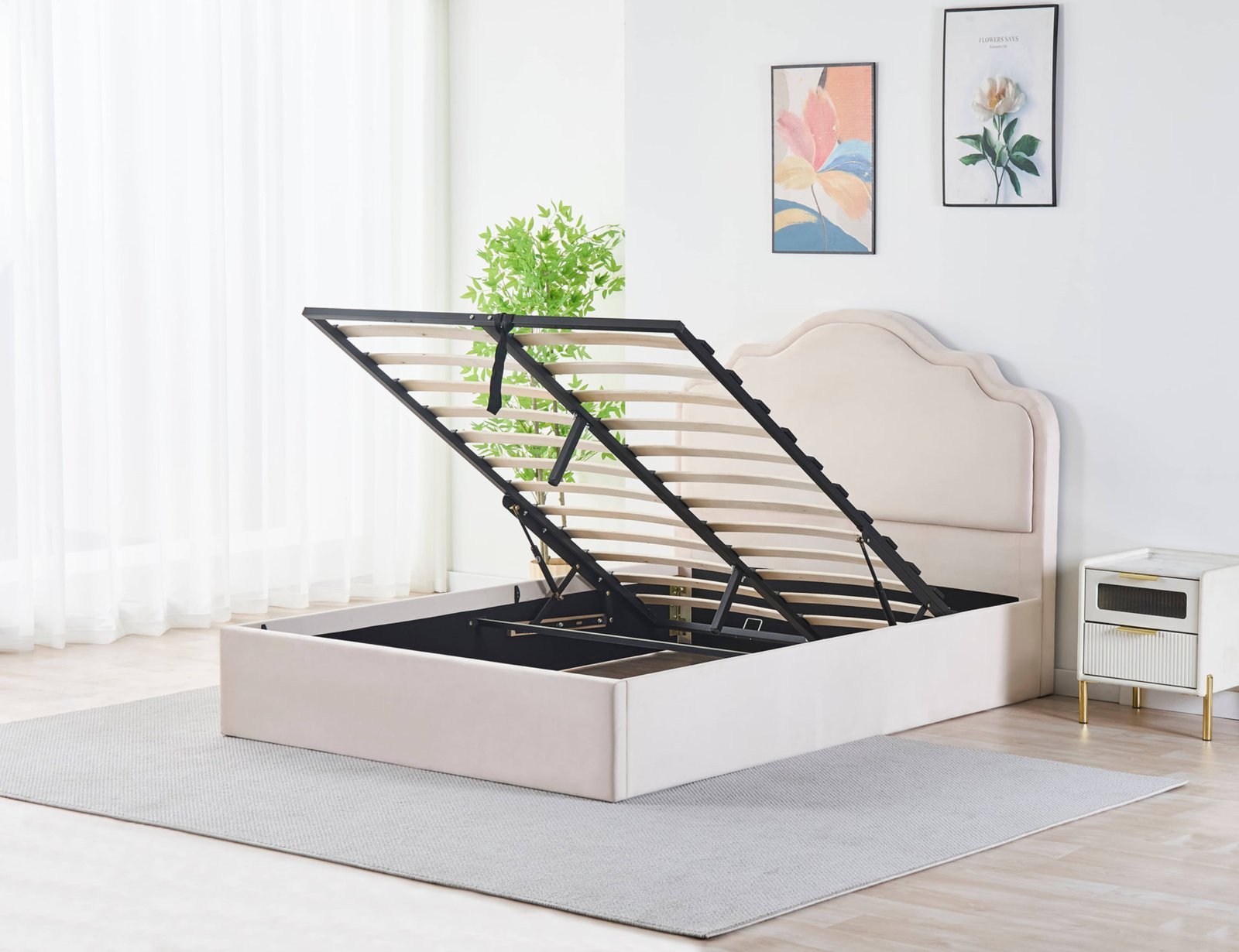 Scalloped Wing Gas Lift Storage Bed image 9