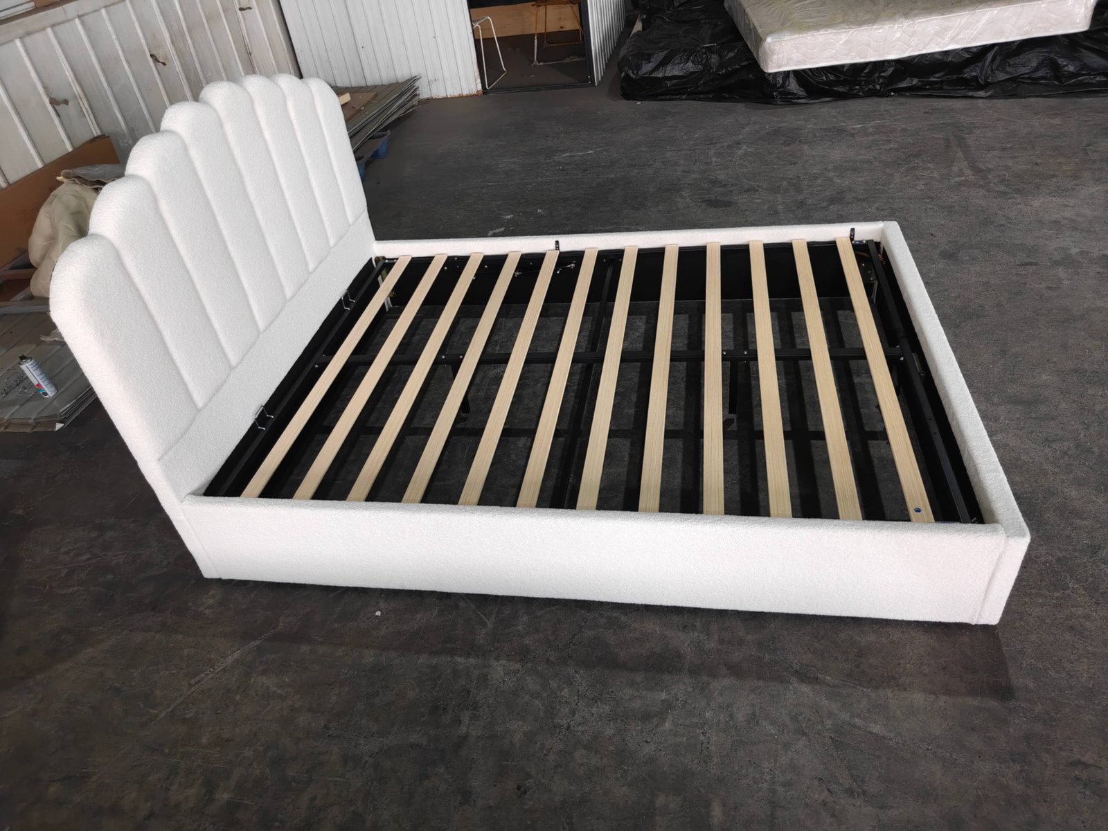 Scalloped Headboard Gas Lift Storage Bed image 5