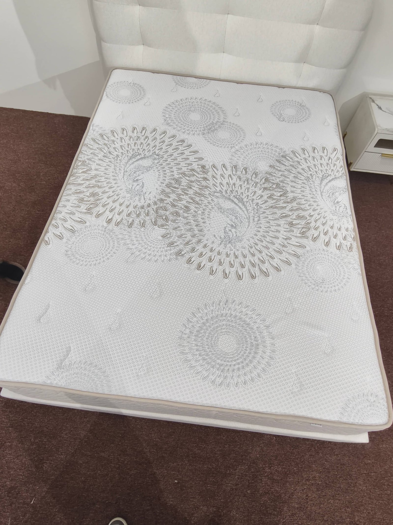 Tight-Top Hybrid Mattress image 4