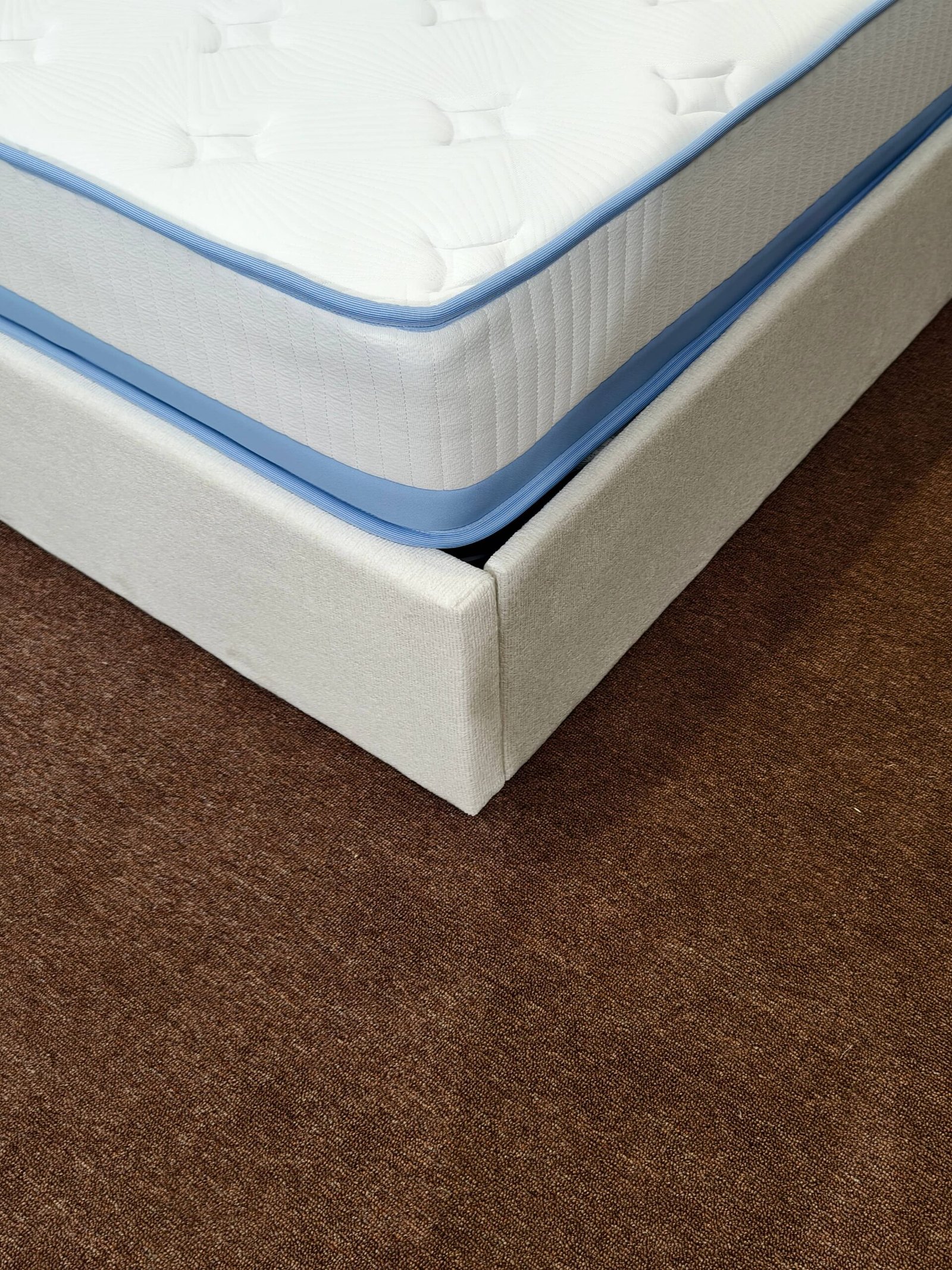 Double-Sided Hybrid Mattress image 4