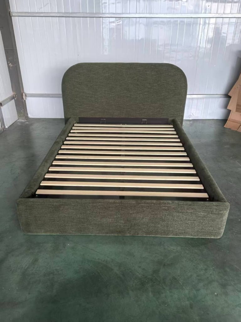 Rounded-Edge Upholstered Platform Bed