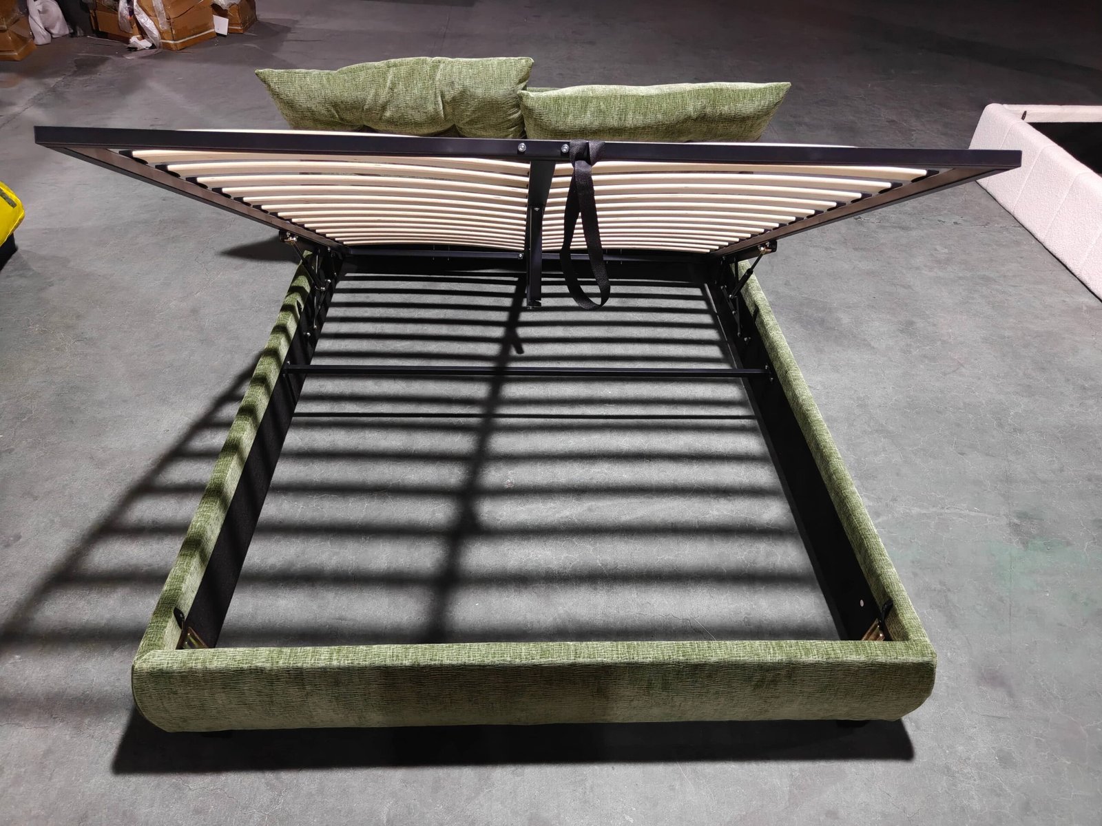 Twin-Cushion Curved Gas Lift Storage Bed image 4
