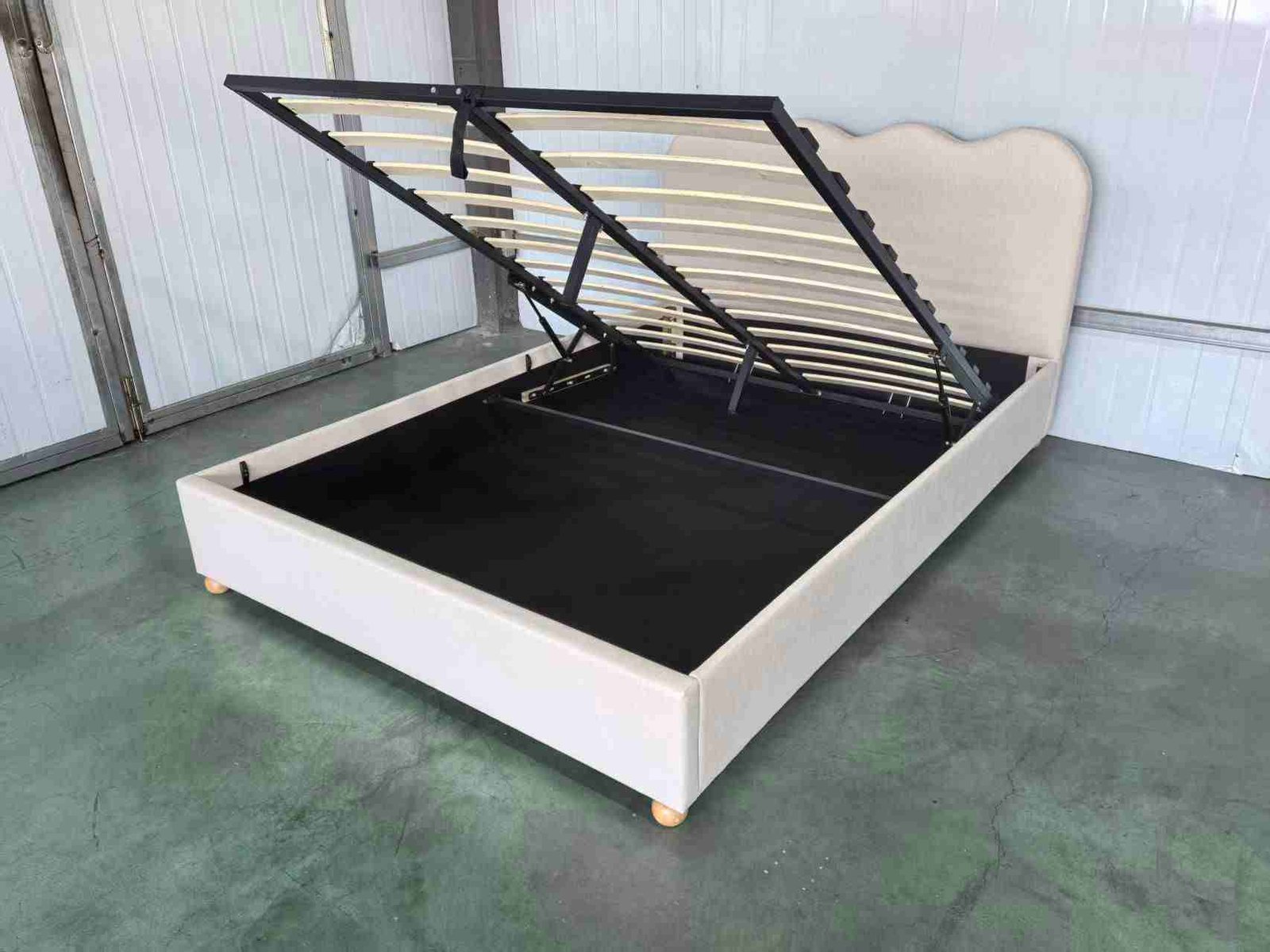 Scalloped Upholstered Gas Lift Storage Bed image 2
